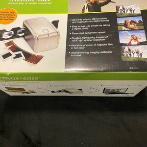 Innovative 35mm Film and Slide Converter